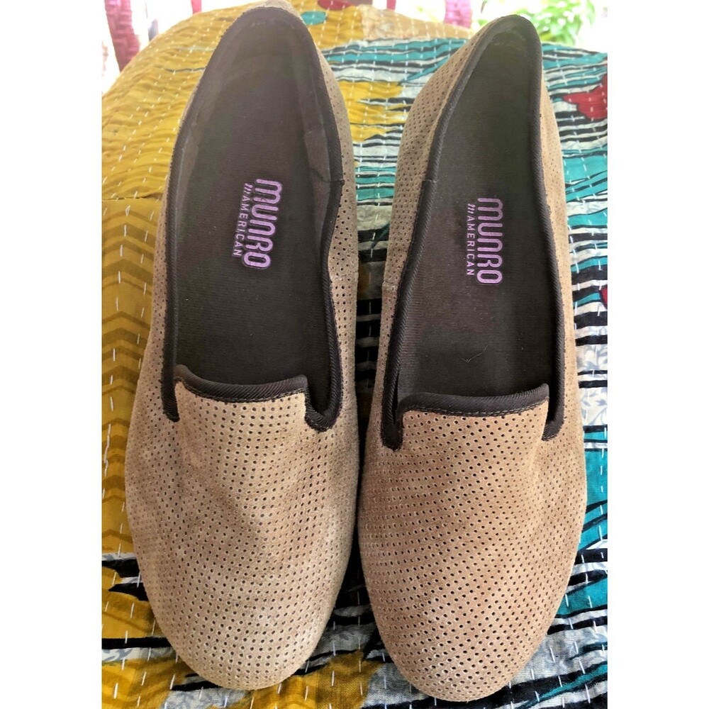 MUNRO Tan Jerrie Suede LOAFER Shoes Size 7WW extra wide USA Removable INSOLES